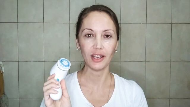 Аппарат для очищения и массажа кожи лица SkinPro Sonic 3-in-1 смотреть онлайн