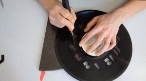 Vinyl record clock DIY Часы из виниловой грампластинки Что сделать из старых пластинок