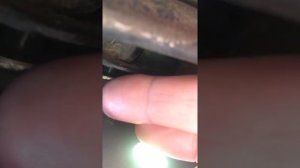 Где находится крепление тяги внутренней ручки задней левой двери калина 2006 универсал