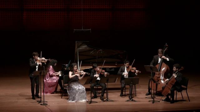 Mendelssohn: Double Concerto in D minor for Violin, Piano, and Strings I. Allegro смотреть онлайн