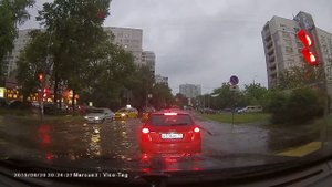 Последствие дождей на улице Пришвина