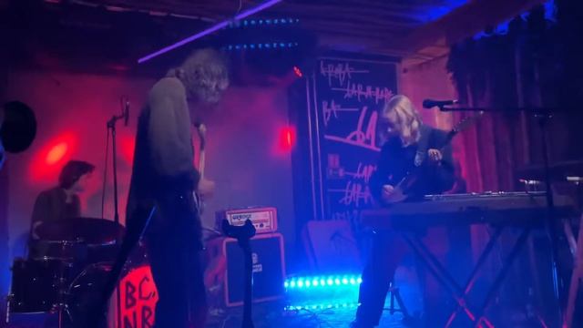 Drug Store Romeos - Building Song, Cologne 231021 смотреть онлайн