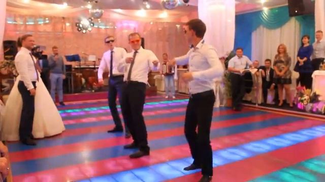 Танец на свадьбу подарок от братьев и сестер смотреть онлайн