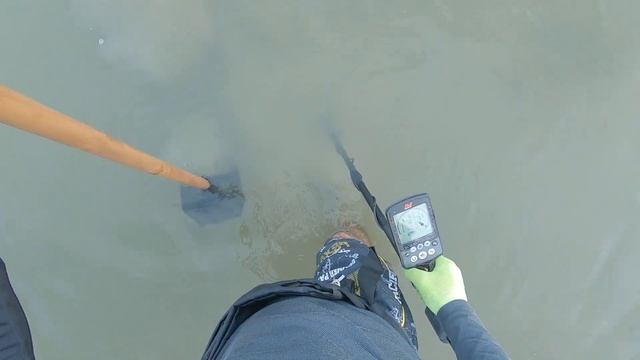 ПЛЯЖНЫЙ ПОИСК ПОТЕРЯШЕК (часть 1) смотреть онлайн