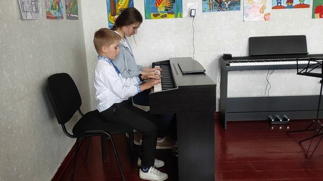 Андрій Шувалов "Маленький вальс" смотреть онлайн