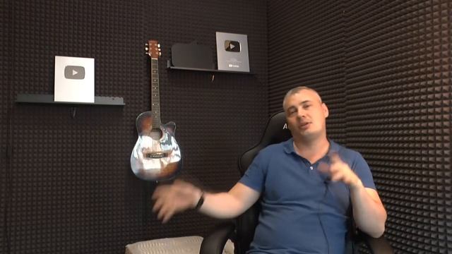 Девушка пишет: "Можно ли придти на наше первое свидание с бывшим? смотреть онлайн