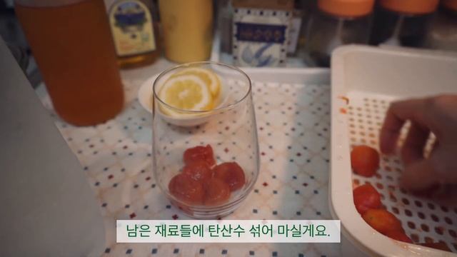 SUB|신혼 집밥 요리 브이로그| 다시 만든 마라떡볶이 오히려좋아?경상도집 돼지갈비 먹고 만취한 날?오이미역냉국.깍두기알밥.라자냐 만들어 먹는 2인가구 집밥 일상 먹방 브이로그 смотреть онлайн