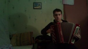 [Сергей баянист] Пусть бегут неуклюже