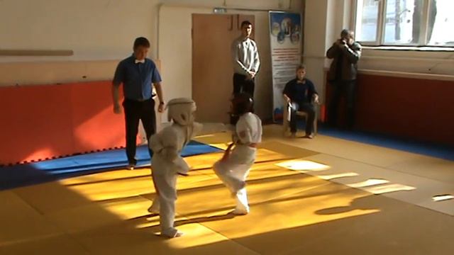 Привалов Богдан Горбачев Иван финал (соревнования в ДЮСШ № 5 05.02.2017) смотреть онлайн