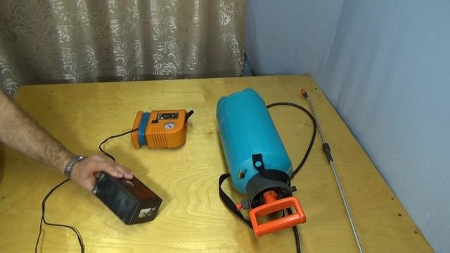 Аккумуляторный Опрыскиватель СВОИМИ РУКАМИ  как сделать ?