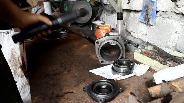 Стук у піввісі мотоблока смотреть онлайн