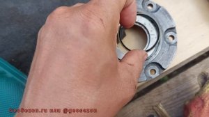 Замена сальника вала гидромотора минипогрузчика Volvo mc80