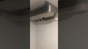 Промышленный холодильник в частном доме