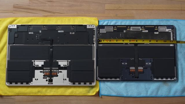 Первая распаковка 15" MacBook Air смотреть онлайн