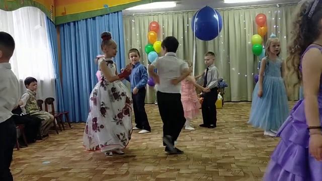 Марусин выпускной. 28.05.2021 смотреть онлайн