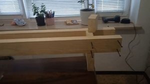 Деревянная парящая кровать своими руками  Собрал на кухне
