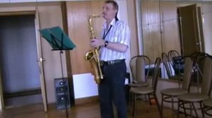 Тёмная ночь на саксофоне