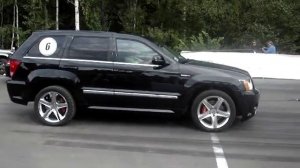 Moscow Unlim 500: Jeep SRT8 vs BMW M6