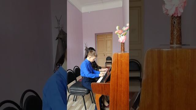 Образцов Никита, Комова Анна Ивановна МБУ ДО "Красногвардейская ДШИ"