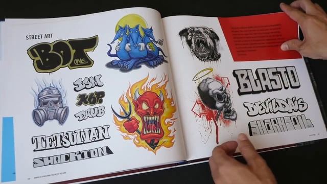 (book flip) Marvel's Spider-Man: The Art of the Game