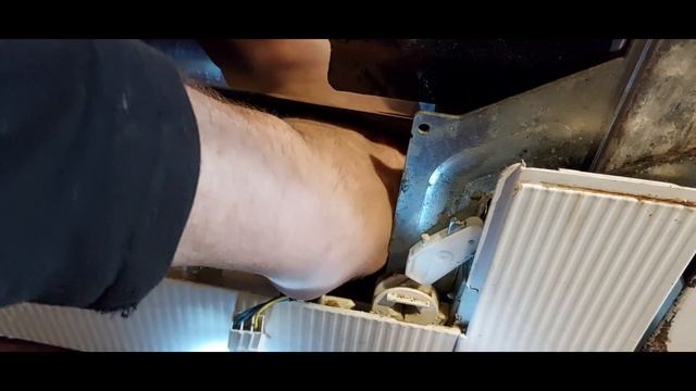 Как быстро поменять насос на посудомойке BOSCH смотреть онлайн