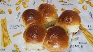 Сдобные и очень вкусные домашние булочки с цукатами!