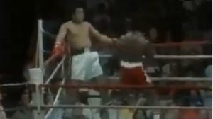 Мухаммед Али уворачивается от 21 удара за 10 секунд 1977 год