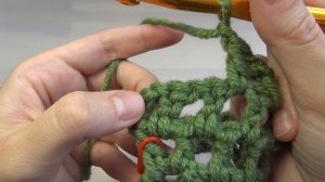 Шарф – бактус крючком. Вытянутый треугольник