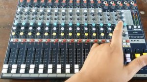 Soundcraft efx 12 audio mixer
