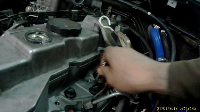 Замер компрессии. Двигатель 4М40 после переборки. смотреть онлайн