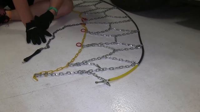 etrailer | Titan Chain Diamond Alloy Snow Tire Chains Review - 2017 Kia Sedona смотреть онлайн