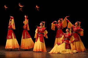 Бурятский танец, Ансамбль "Школьные годы". Buryat dance, School Years ensemble. 4К