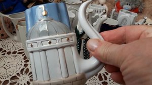 Фарфор. Кружки-поильники или бюветницы для минеральной воды.?????????