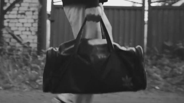 УБЕРИТЕ ДЕТЕЙ ОТ ЭКРАНОВ !!!! ЕВГЕНИЙ ГРИГОРЬЕВ (ЖЕКА) "ТАМ, ГДЕ МАЛО ДОРОГ"( неофициальное видео) смотреть онлайн