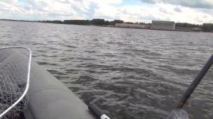 ПВХ катамаран на большой воде