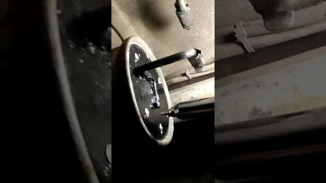 ремонт крепления  глушителя