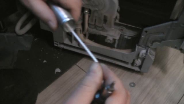 Bosch. SilencePlus. Ремонт подъёмного механизма дверцы. Repair of the lifting mechanism of the door смотреть онлайн