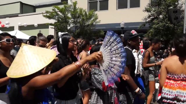 #SCAD International Festival in Savannah, Georgia - April 7th, 2012 смотреть онлайн