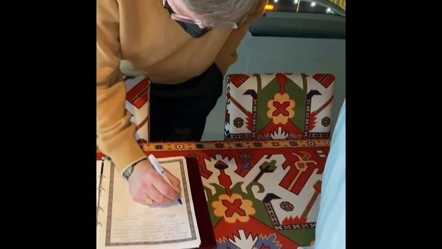 В Баку - Магазин ковров, Музей ковров. Проходим Баку, заглядываем в интересные места.12.01.2022 смотреть онлайн