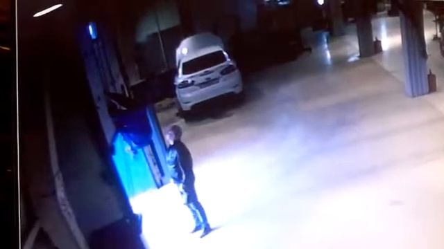 Где-то и автоматические ворота смотреть онлайн