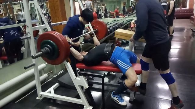 Дожим 200кг.на 10 см. смотреть онлайн