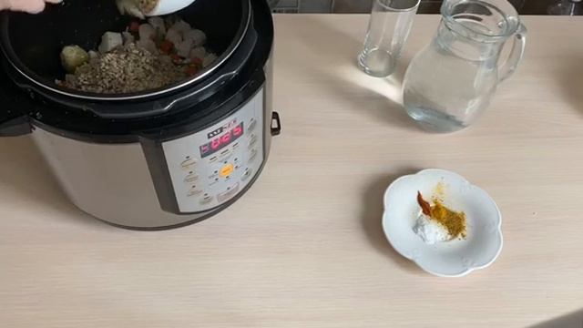 Нежная перловая каша с курицей и овощами в мультиварке ???