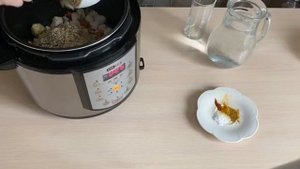 Нежная перловая каша с курицей и овощами в мультиварке ???