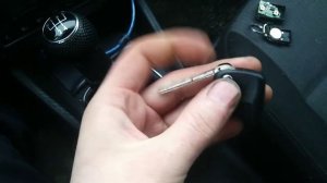 Volkswagen golf 4 , как поменять батарейку