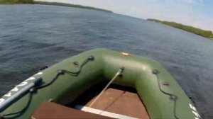 Покатушки на ватрушке лодка Ривьера 3800 + HDX 30 таскает ватрушку с гребным винтом 15 шага