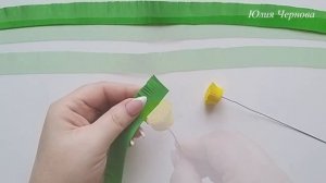 ЖЕЛТЫЕ ГВОЗДИКИ И КУСТОВЫЕ ХРИЗАНТЕМЫ ИЗ ФОАМИРАНА В ШЛЯПНОЙ КОРОБКЕ, МК/DIY//ПРОСТЫЕ ЦВЕТЫ ИЗ ФОМА