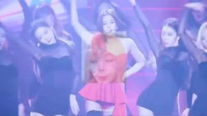 ЧИТАЮ ФАНФИКИ О BLACKPINK | Очень Страшно (Спасите)....