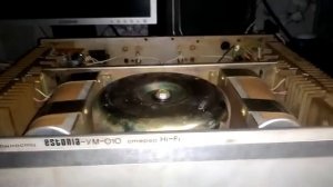 Эстония ум-010