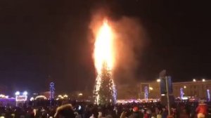 Ёлочка гори - новогодние города