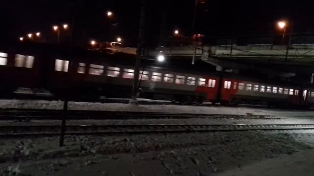 Свежак! После ремонта!!!!ЭТ2М-074 маршрут Тверь-Москва смотреть онлайн